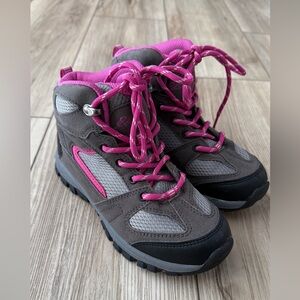 Eddie Bauer kids Hiking Boots